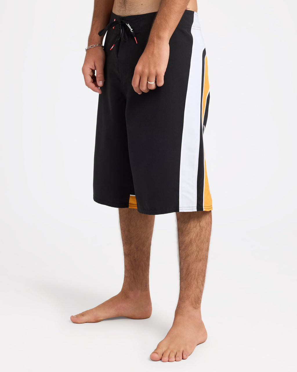 uqybs03138_quiksilver_kvj0_sd1