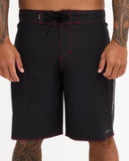 uqybs03140_quiksilver_kvj0_frt6
