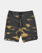 uqybs03141_quiksilver_clm0_frt1_flat