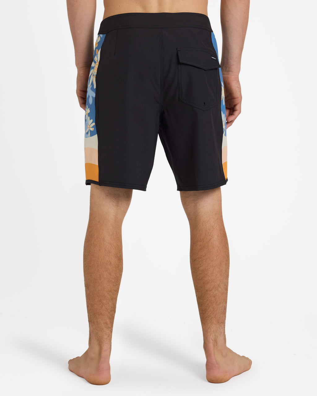 uqybs03149_quiksilver_kta0_bck1
