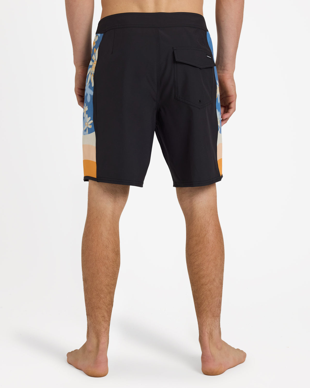 uqybs03149_quiksilver_kta0_bck1