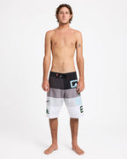 uqybs03158_quiksilver_kvj0_frt9