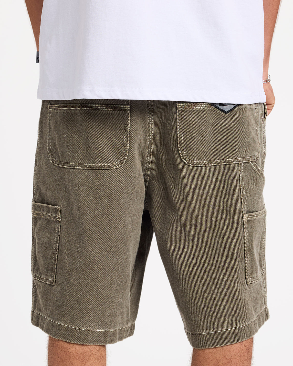 uqyds03004_quiksilver_cqp0_bck6