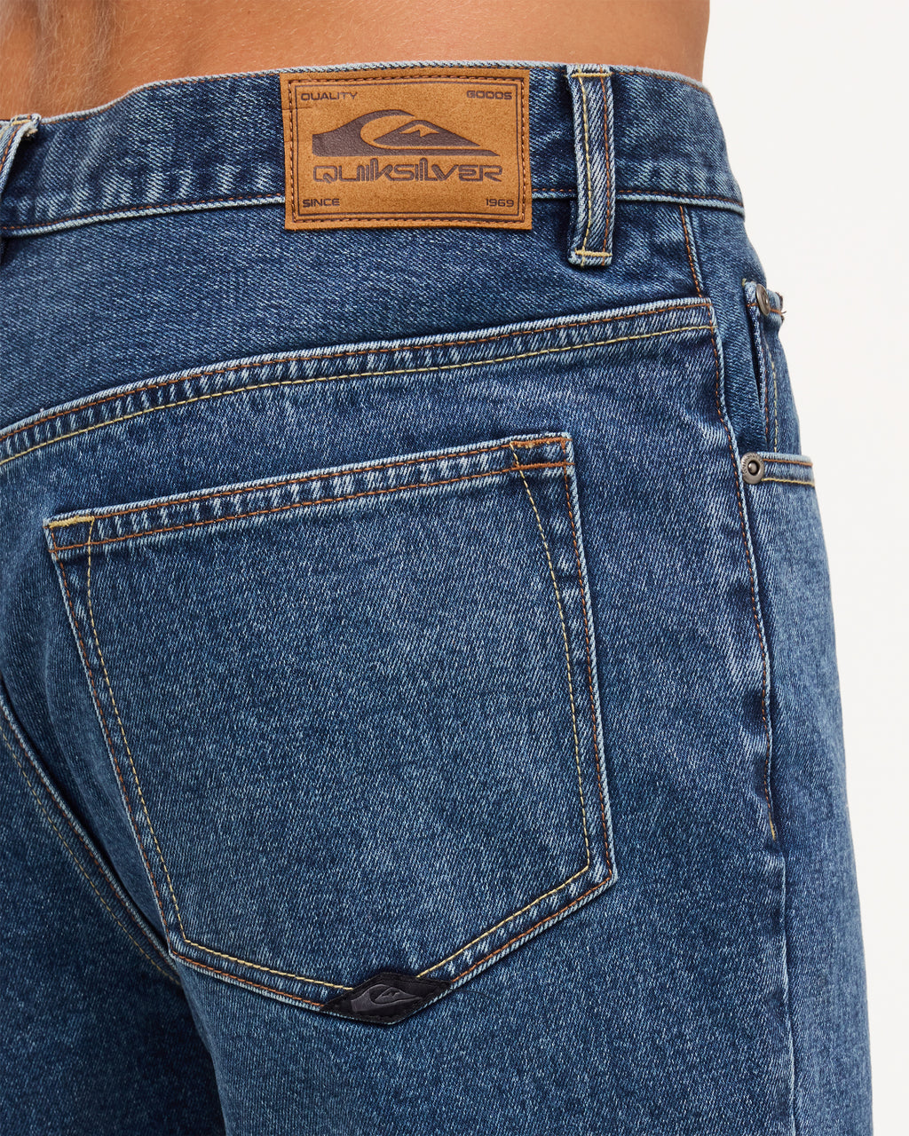 uqyds03007_quiksilver_bjqw_dtl1