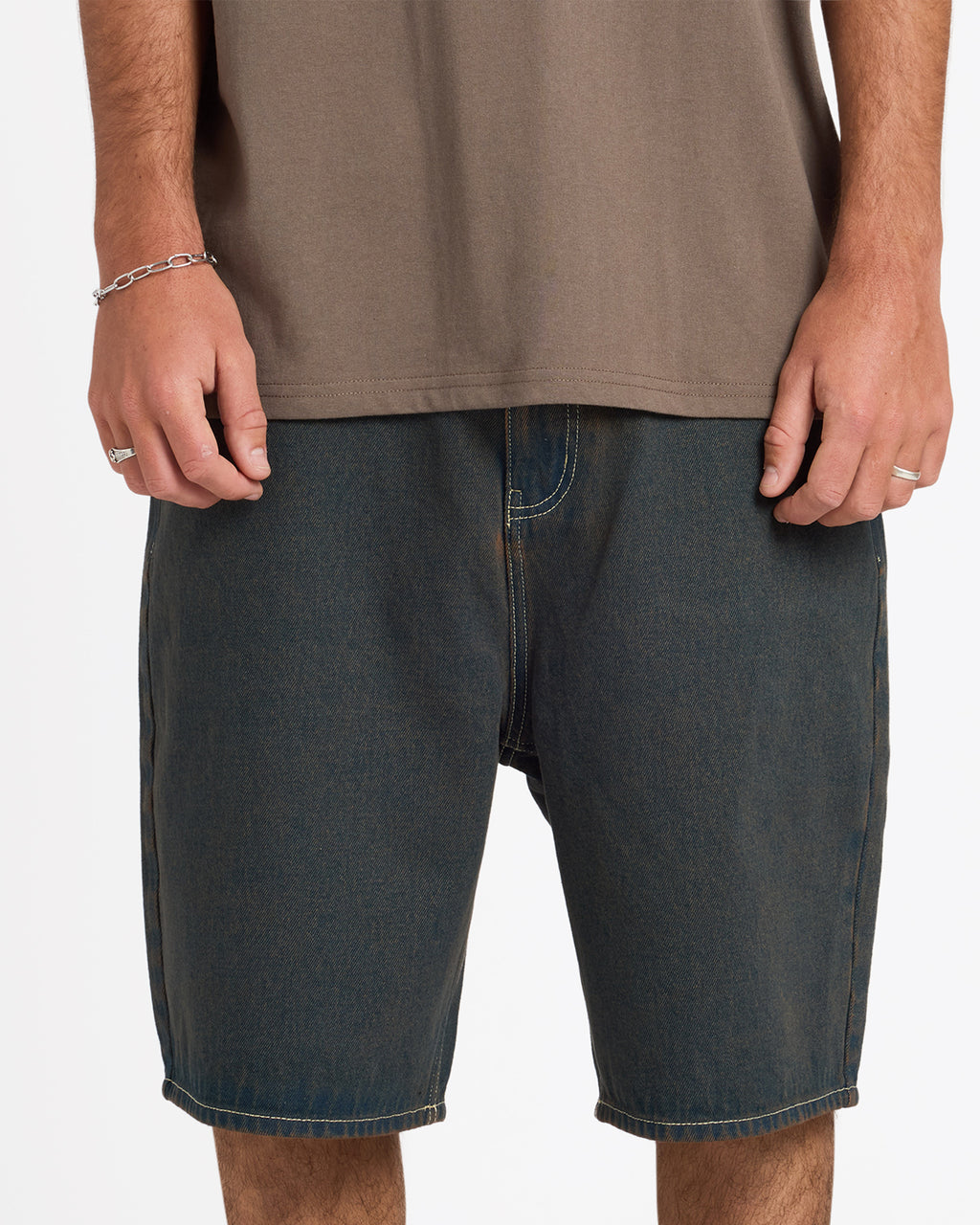 uqyds03009_quiksilver_bygw_frt6
