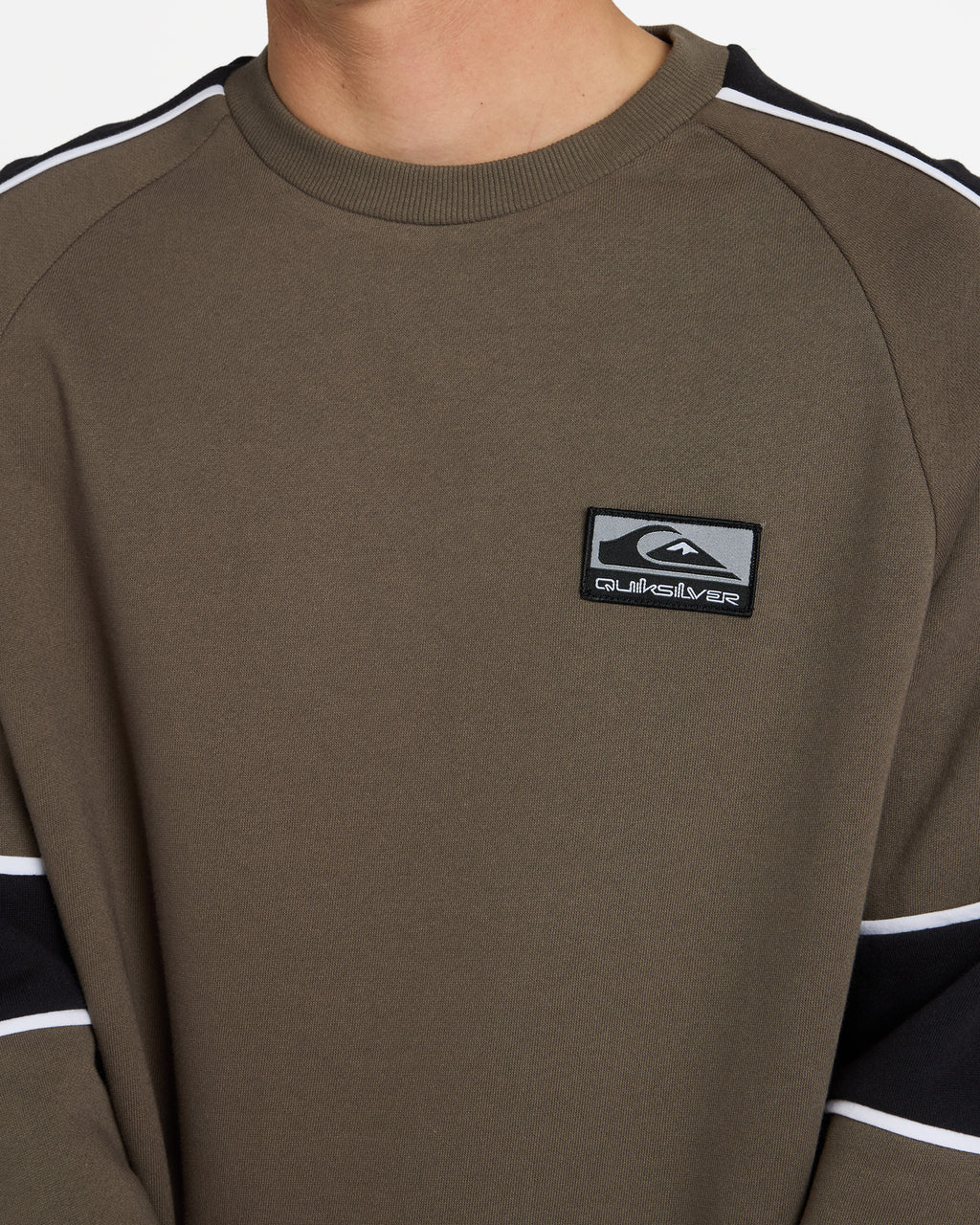 uqyft03213_quiksilver_cqp0_dtl1