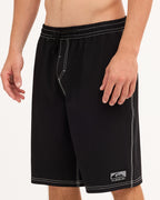 uqyjv03040_quiksilver_blk_sd6