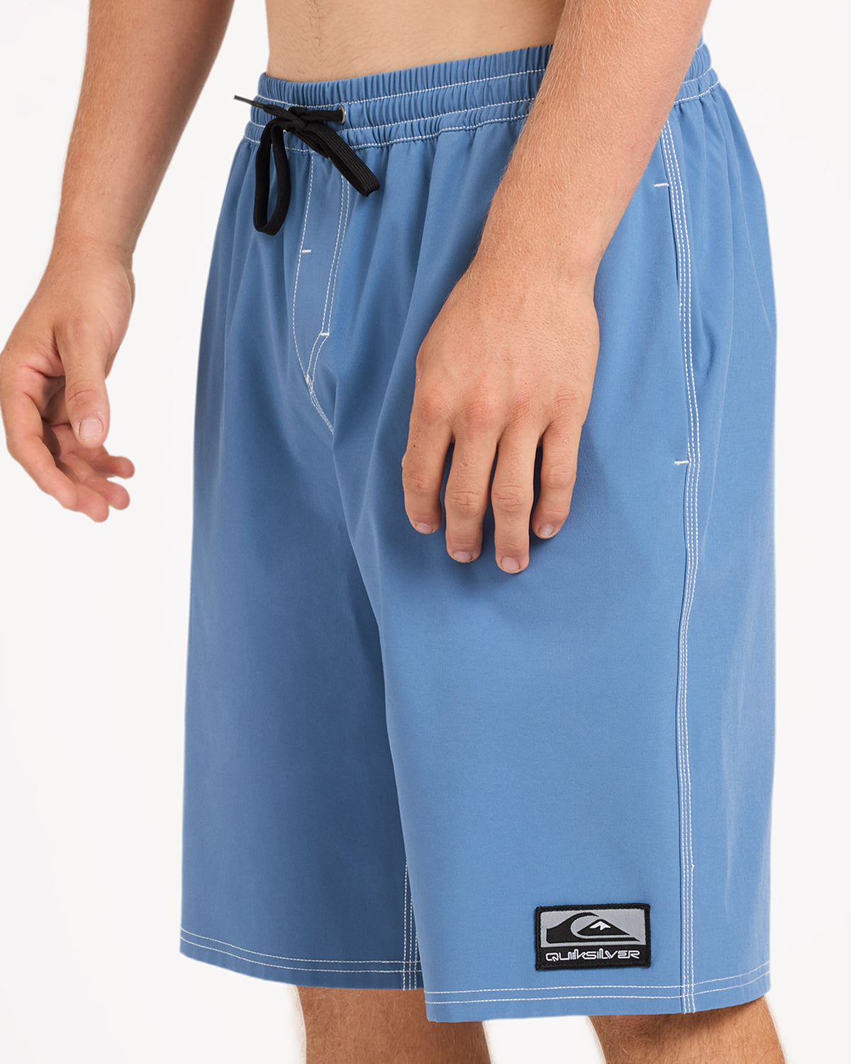 uqyjv03040_quiksilver_bng0_sd6