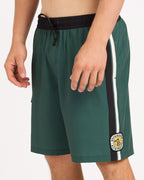 uqyjv03062_quiksilver_grt0_sd6