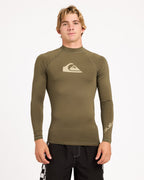 uqywr03150_quiksilver_cre0_frt1