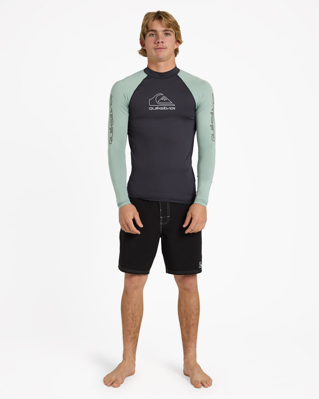 uqywr03168_quiksilver_ghg0_frt9