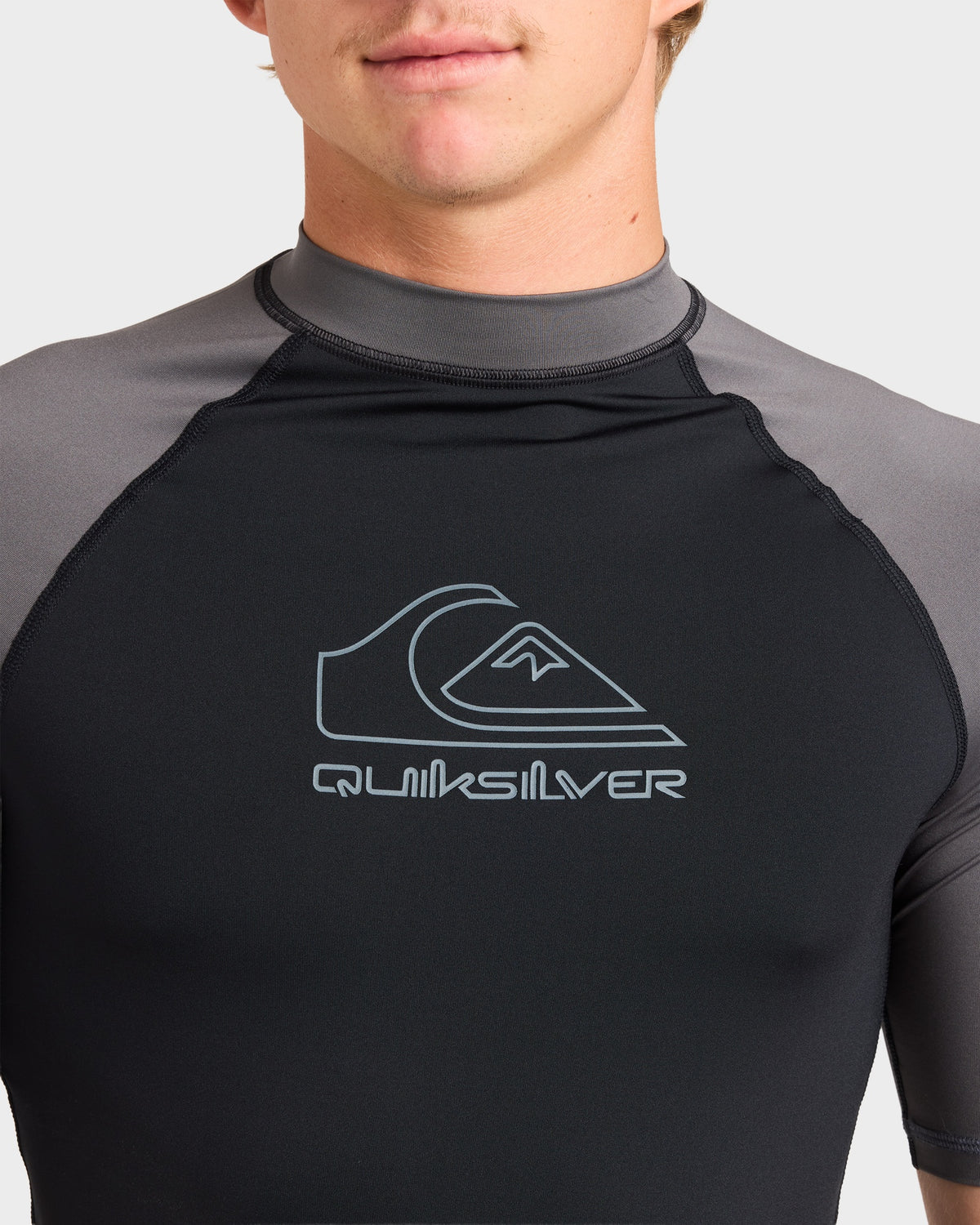 Mens On Tour UPF 50 Short Sleeve Rashguard