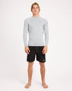 uqywr03171_quiksilver_sje0_frt9