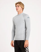 uqywr03171_quiksilver_sje0_sd1