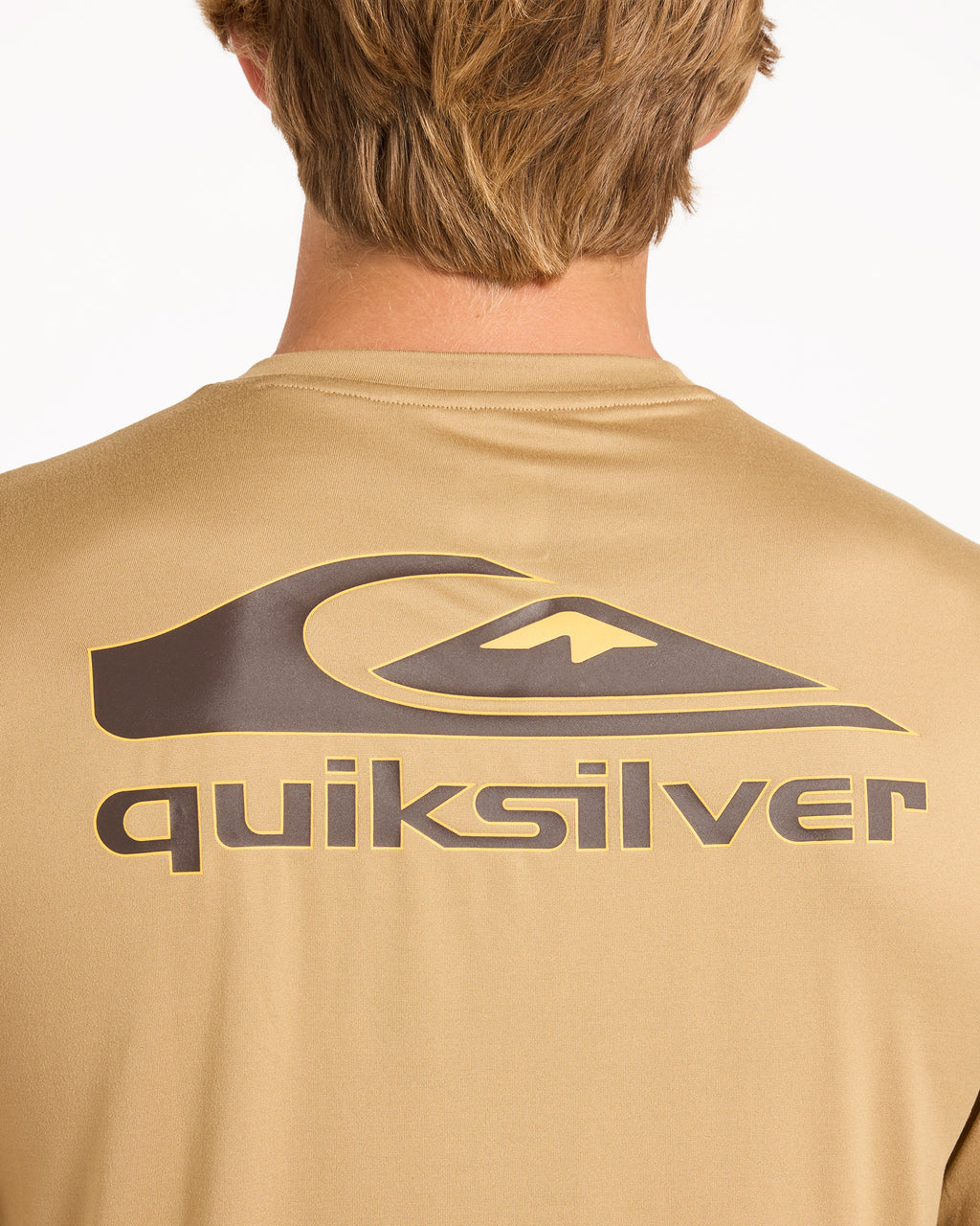 uqywr03196_quiksilver_clm0_dtl1