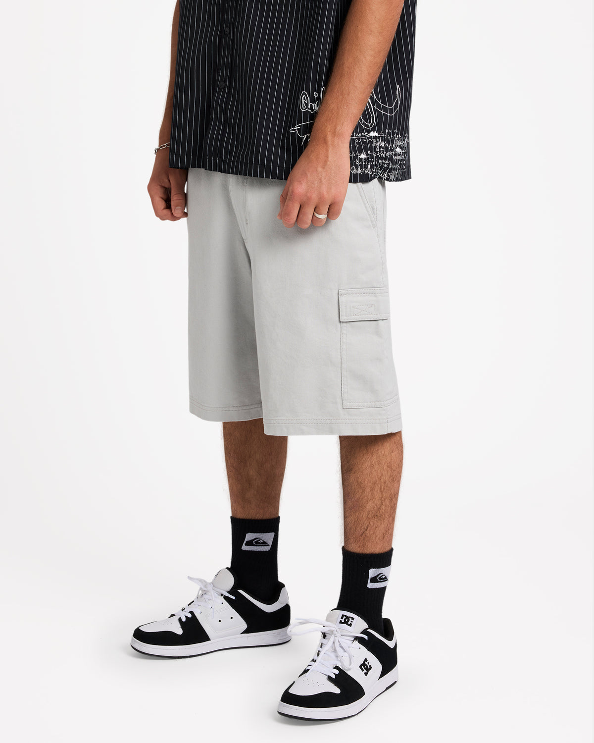 uqyws03089_quiksilver_gvo_sd1