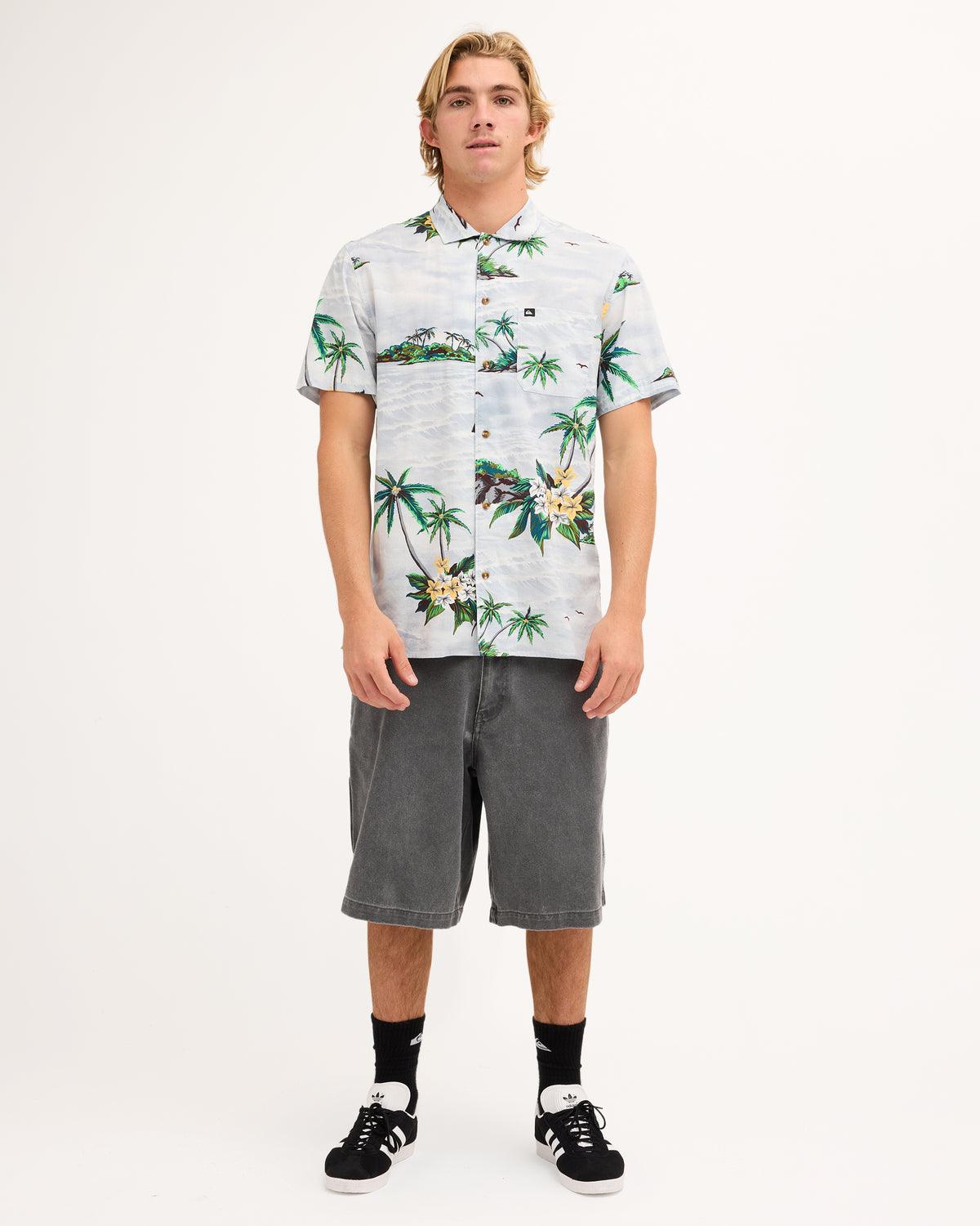 uqywt03128_quiksilver_bfb6_frt9