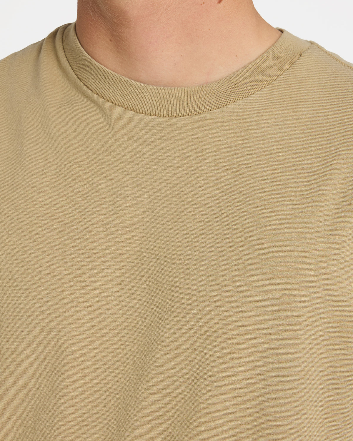 uqyzt05485_quiksilver_clm0_dtl1