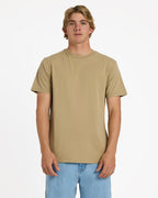 uqyzt05485_quiksilver_clm0_frt1