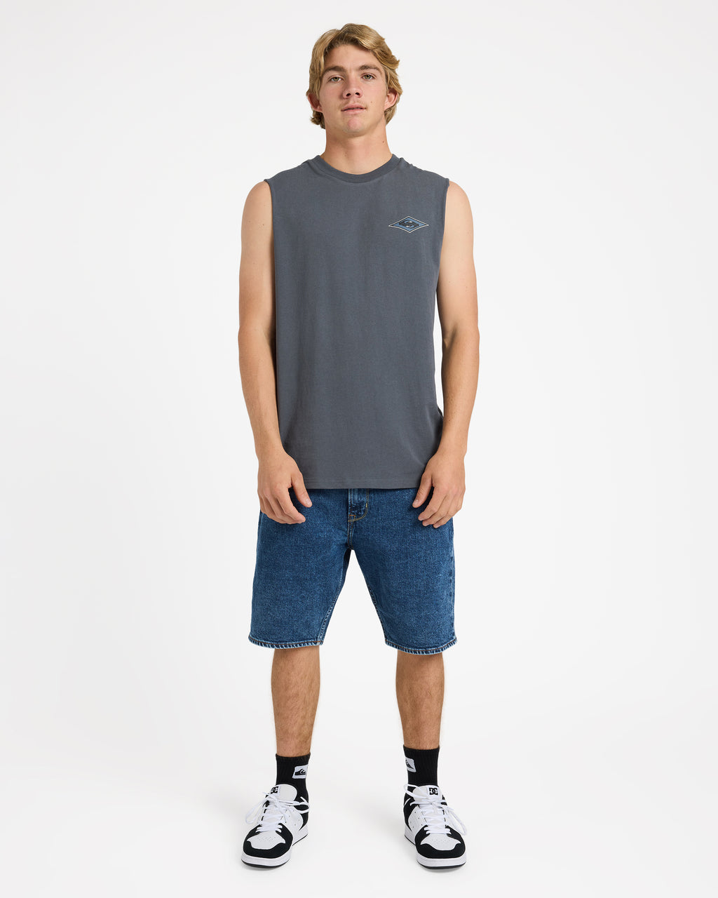uqyzt05851_quiksilver_kzm0_frt9