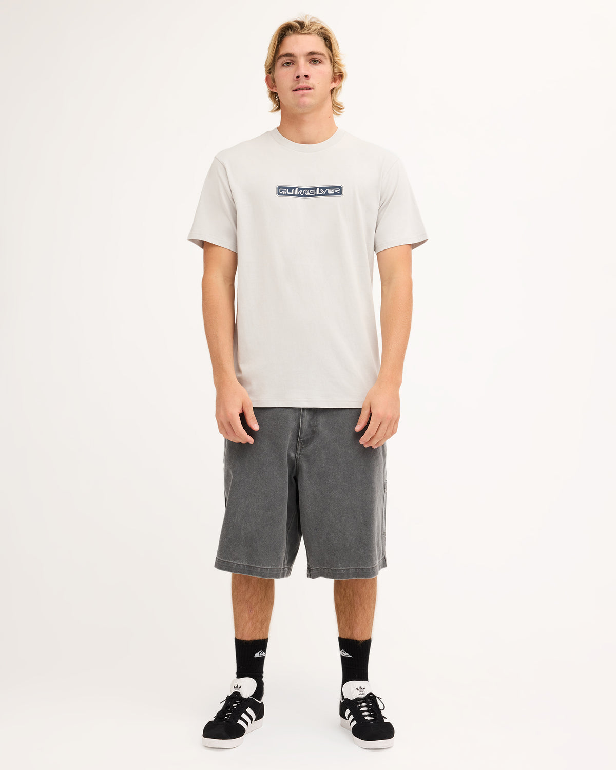 uqyzt06098_quiksilver_gvo_frt9