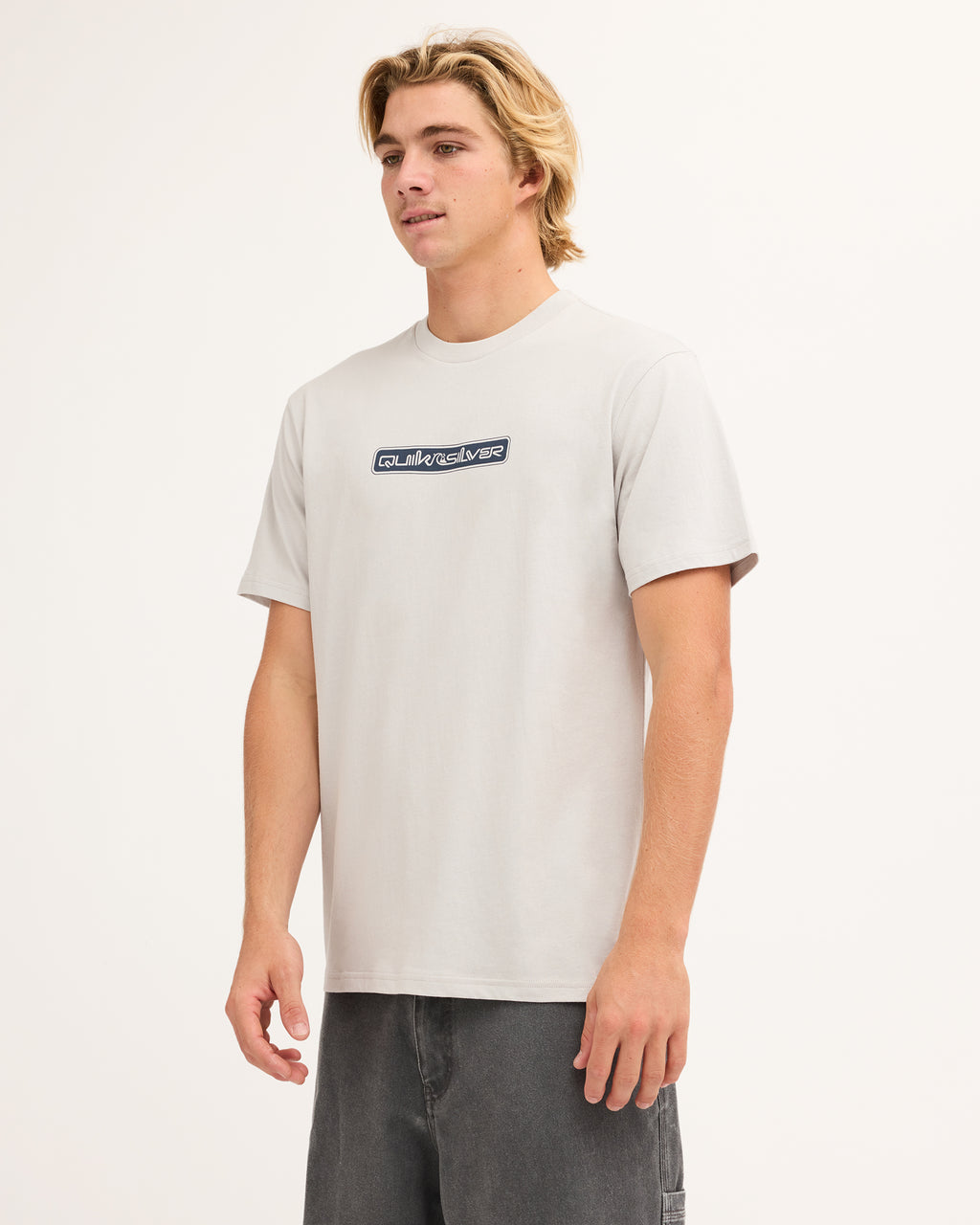 uqyzt06098_quiksilver_gvo_sd1