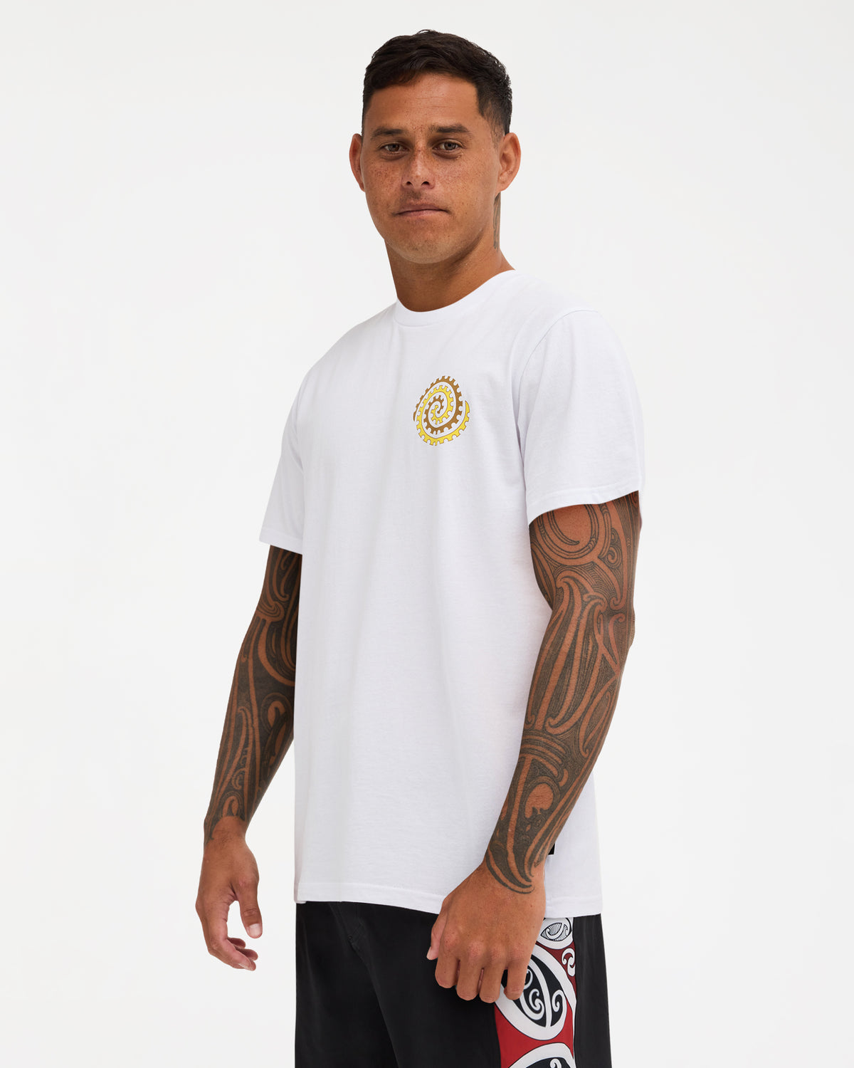 Mens Tai Uru T-Shirt
