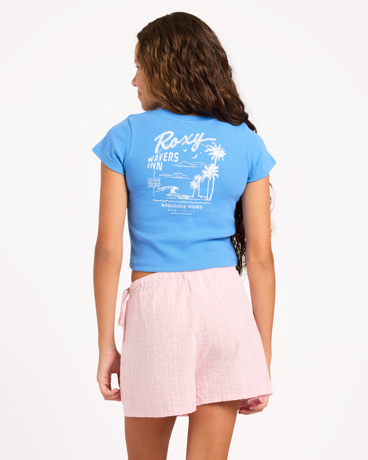 urgwk03000_roxy_mdn0_bck1