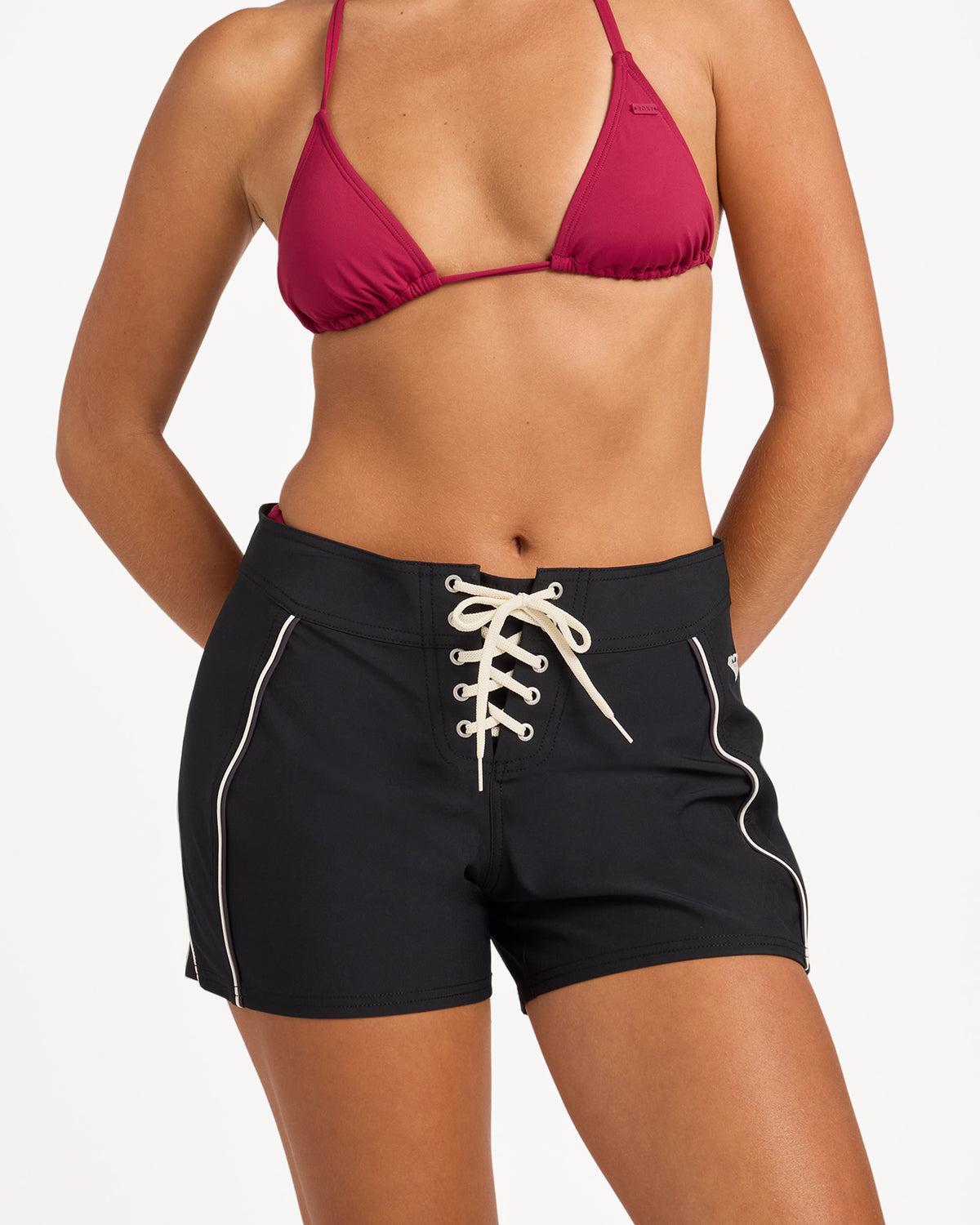 urjbs03035_roxy_blk_frt4