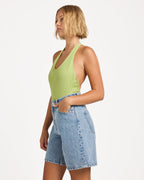 urjds03030_roxy_bes0_sd1