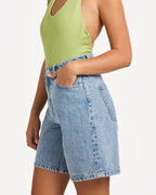 urjds03030_roxy_bes0_sd4