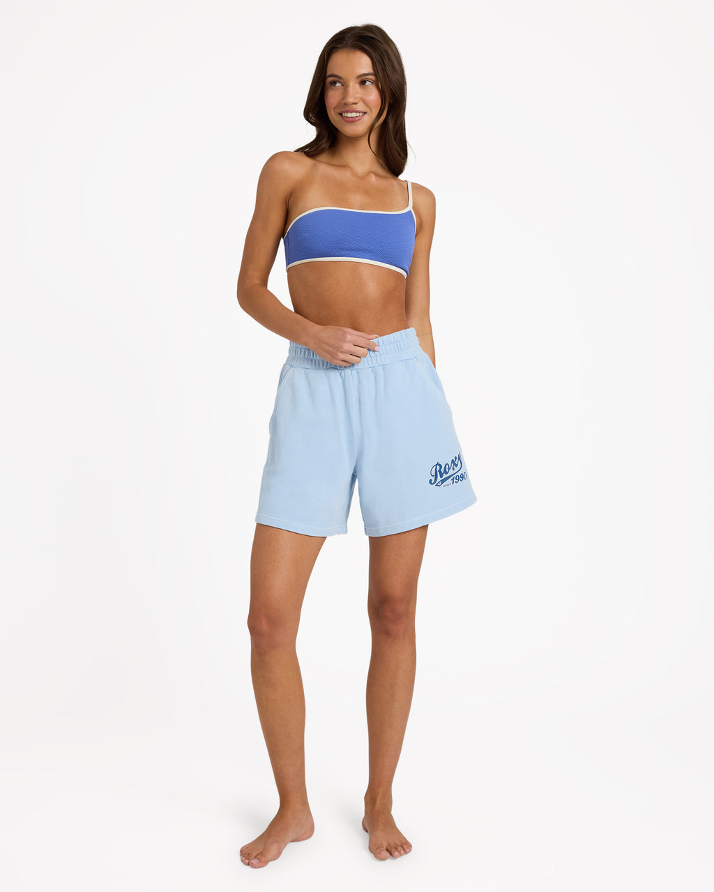 urjfb03067_roxy_bzr0_frt9