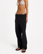 urjnp03079_roxy_blk_sd4