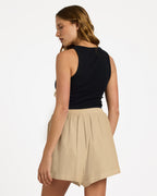 urjns03110_roxy_tgj0_bck1