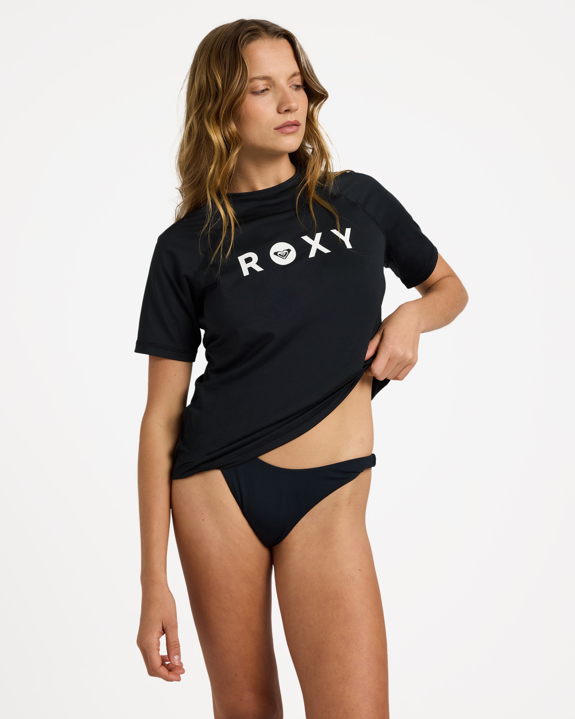 urjwr03292_roxy_kvj0_frt1