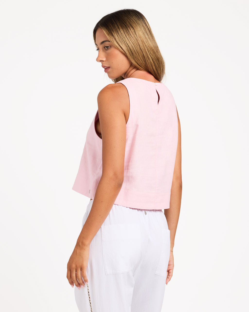 urjwt03149_roxy_mdn0_bck1