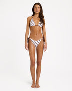 urjx303138_roxy_wbb0_frt9