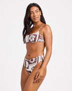 urjx303169_roxy_jva_sd1