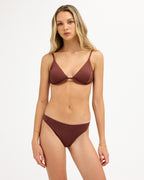 urjx303257_roxy_jva_frt1