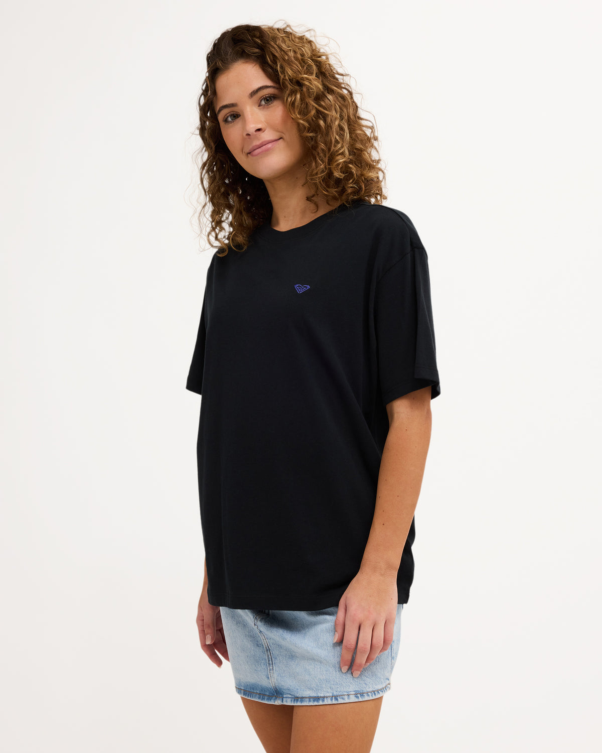 urjzt04053_roxy_blk_sd1
