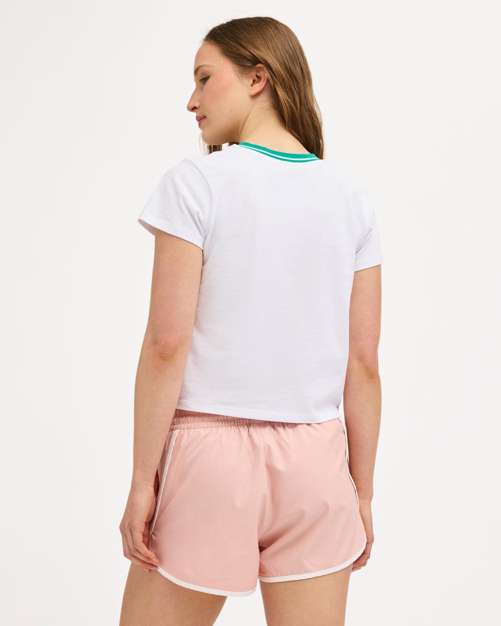 uvjkt00268_rvca_wht_bck1