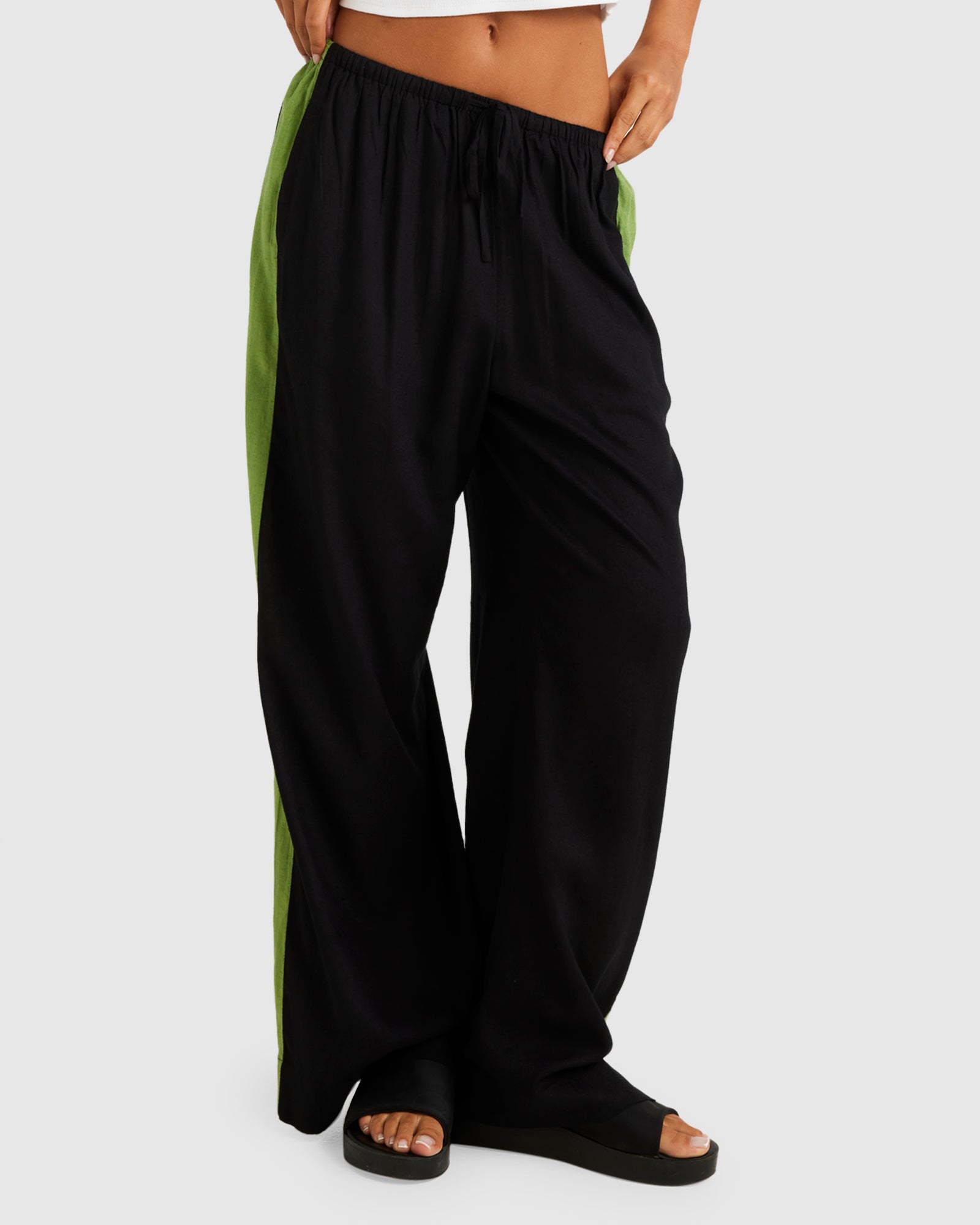 Womens Kelsey Holiday Pants Australia