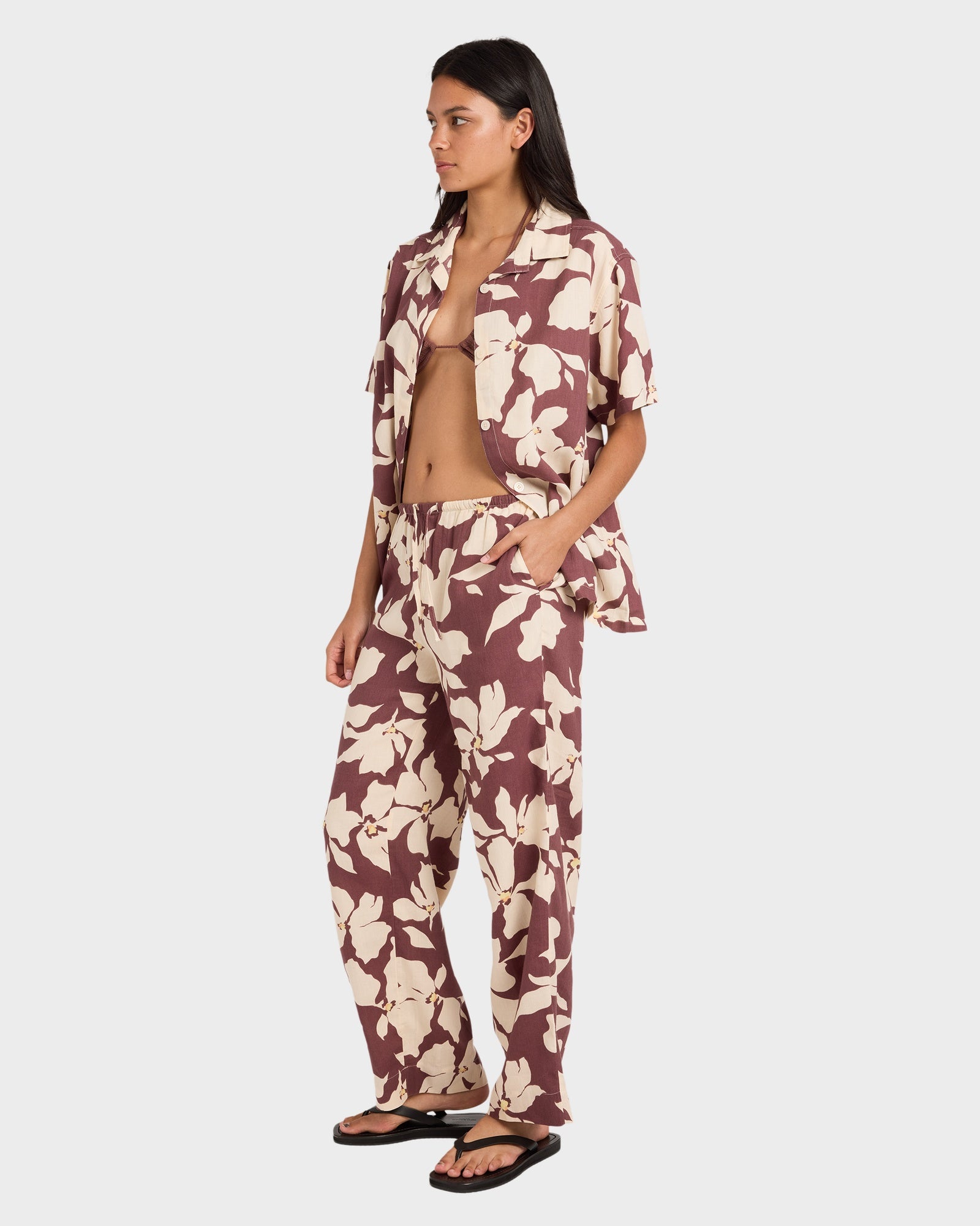 Womens Rhi Holiday Pants
