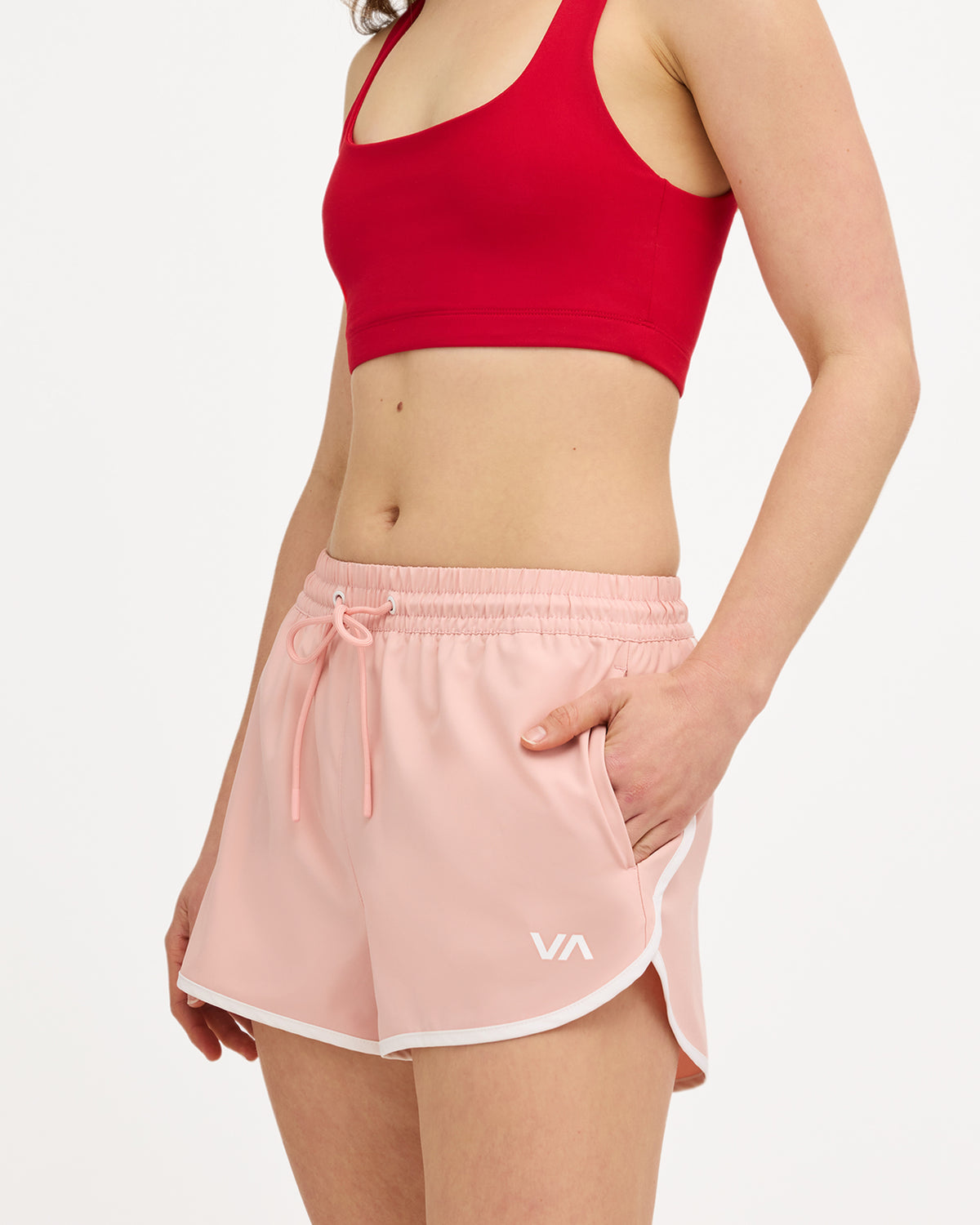 uvjns00145_rvca_mgb0_sd4