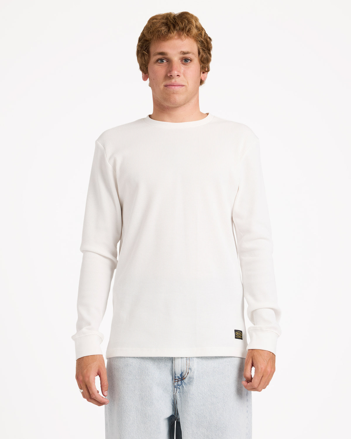 uvykt00221_rvca_anw_frt1