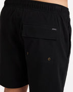 uvyws00150_rvca_blk_dtl1
