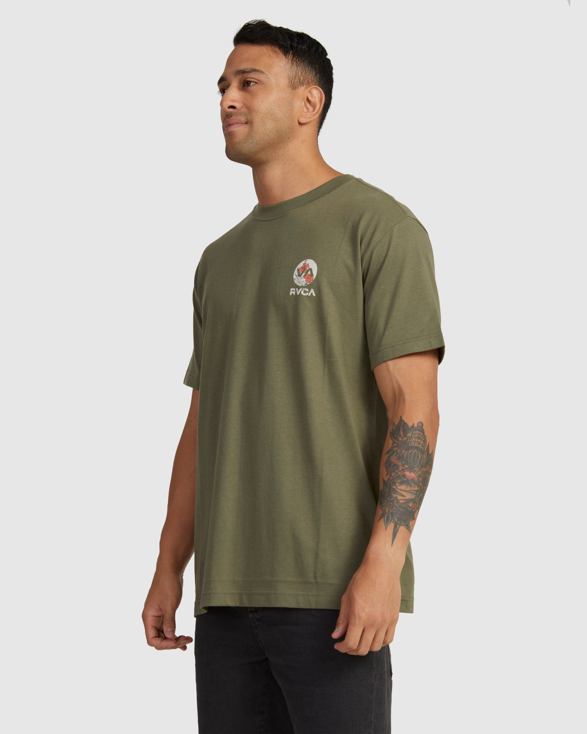 DRAWN IN SS TEE