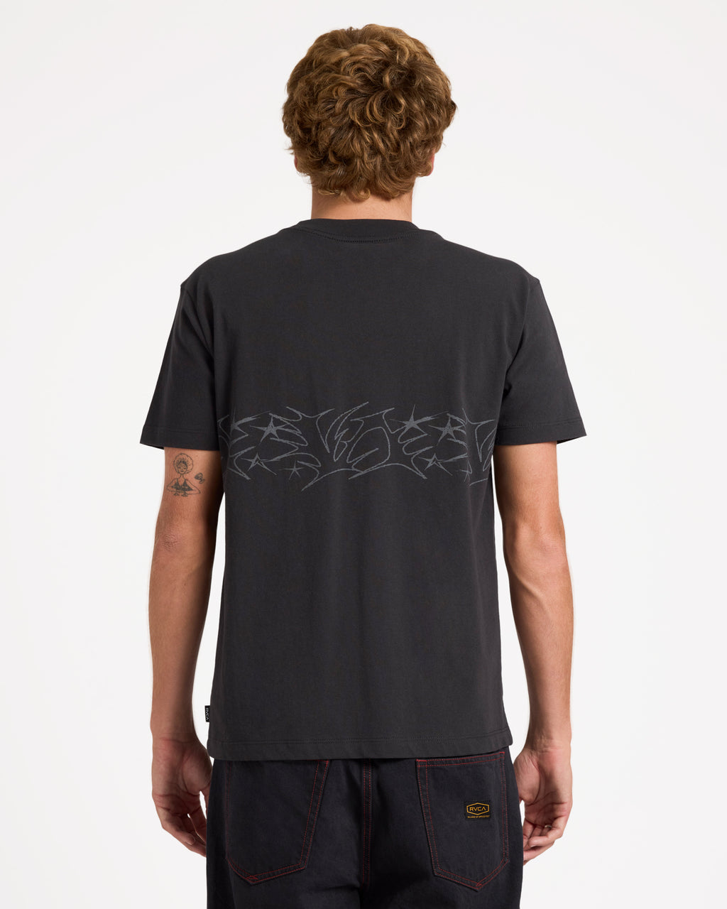 uvyzt00989_rvca_ktc0_bck1