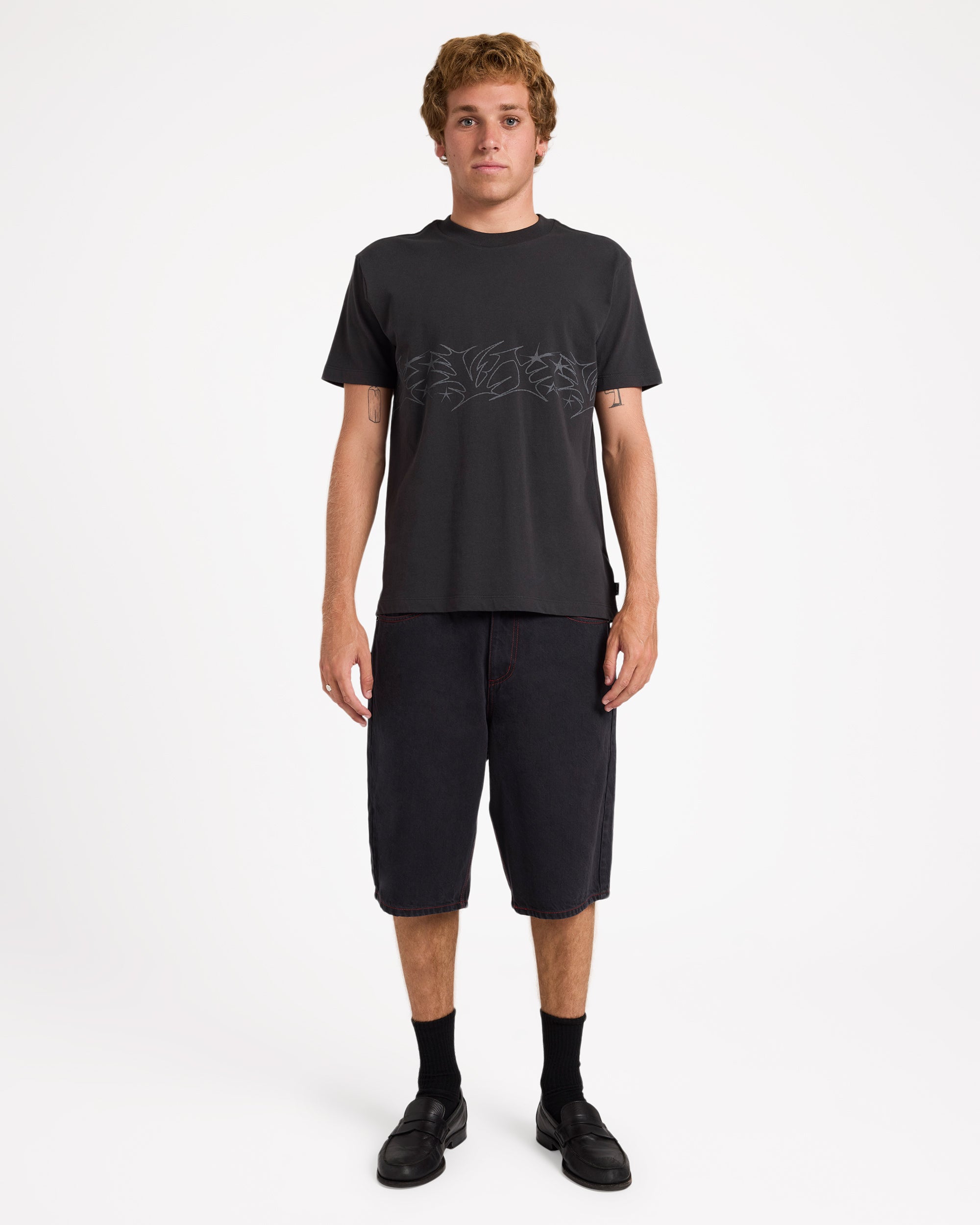 uvyzt00989_rvca_ktc0_frt9