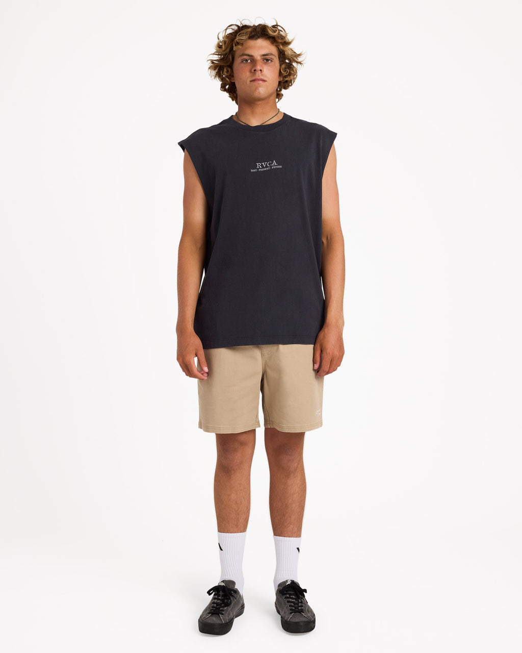 uvyzt01007_rvca_blk_frt9